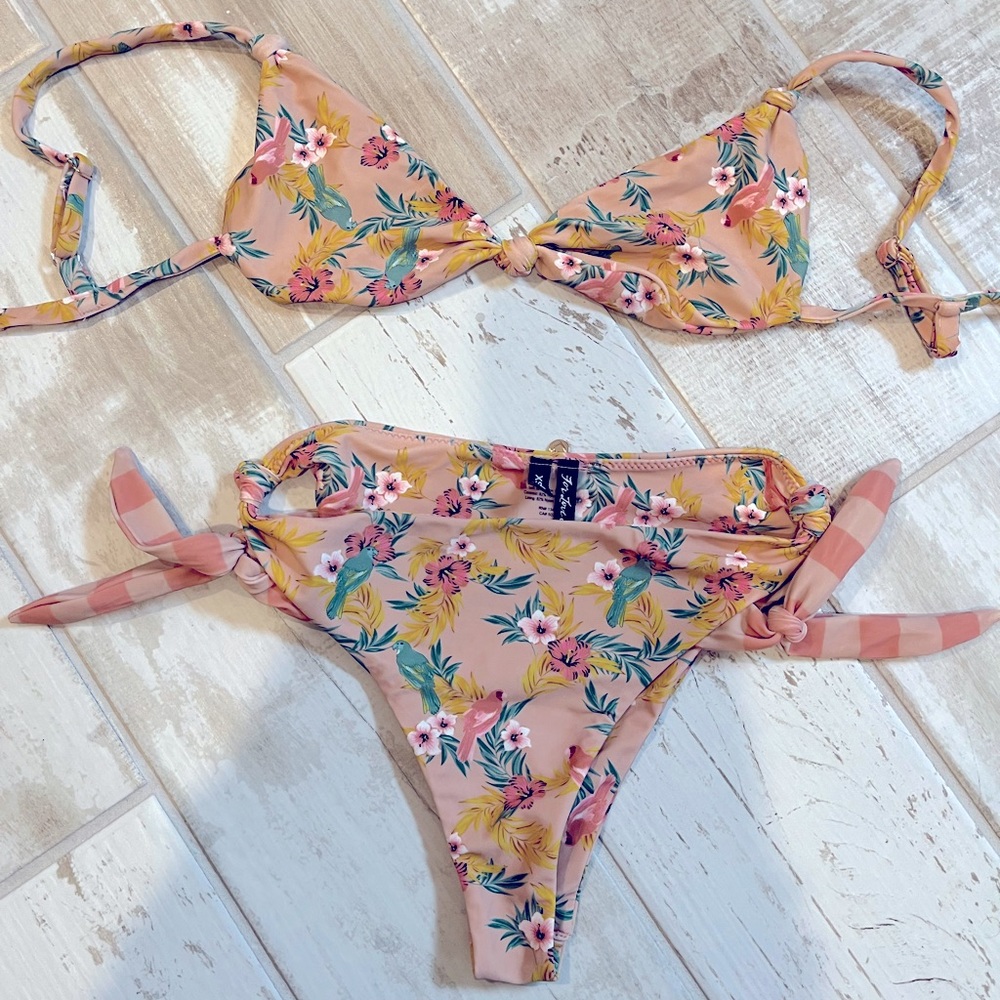For love and lemons Tahiti bikini set xs